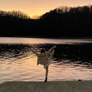 Meet your Posher, Lily